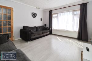 RED BARN ROAD- click for photo gallery